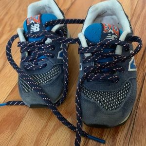 EUC New balance toddler runners size 8